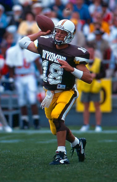 Tom Corontzos Wyoming Death Obituary: Former Standout Quarterback For The University Of Wyoming Cowboys Has Passed Away